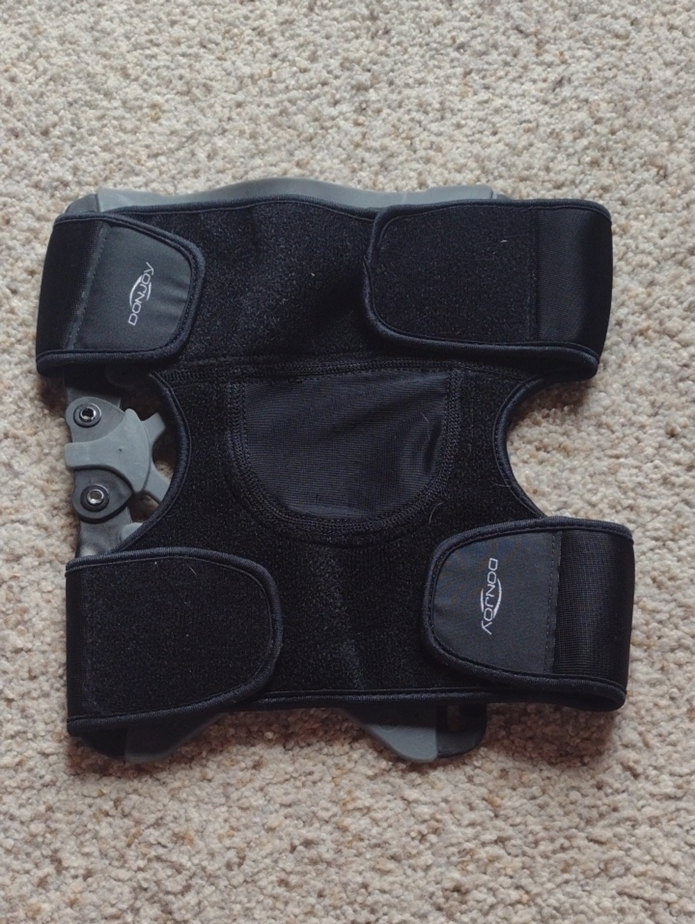 Gray Knee Brace Support with Adjustable Straps - Picture 2 of 7